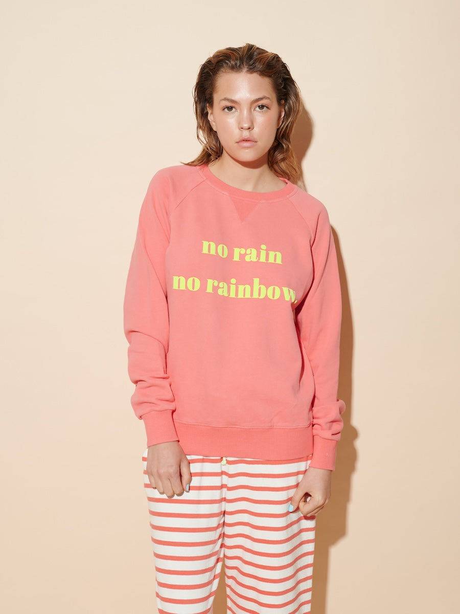 Sweatshirt - no rain no rainbow koralle