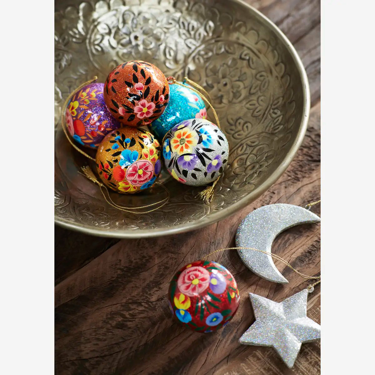 Handgemachte Glitzerornamente